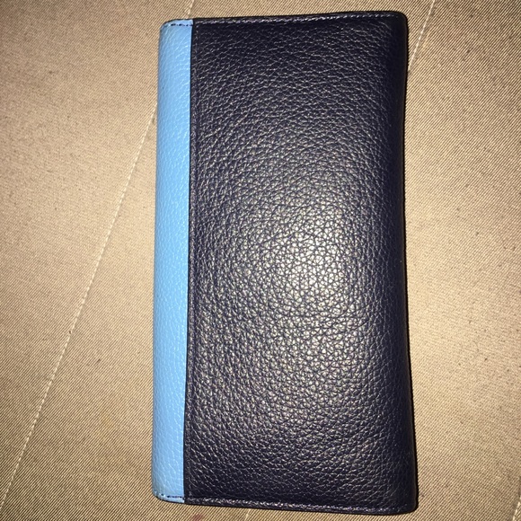 Coach Wallet - Picture 6 of 6